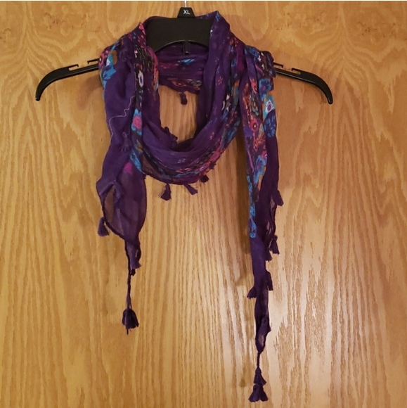 Kohl's women's scarf - Picture 7 of 7